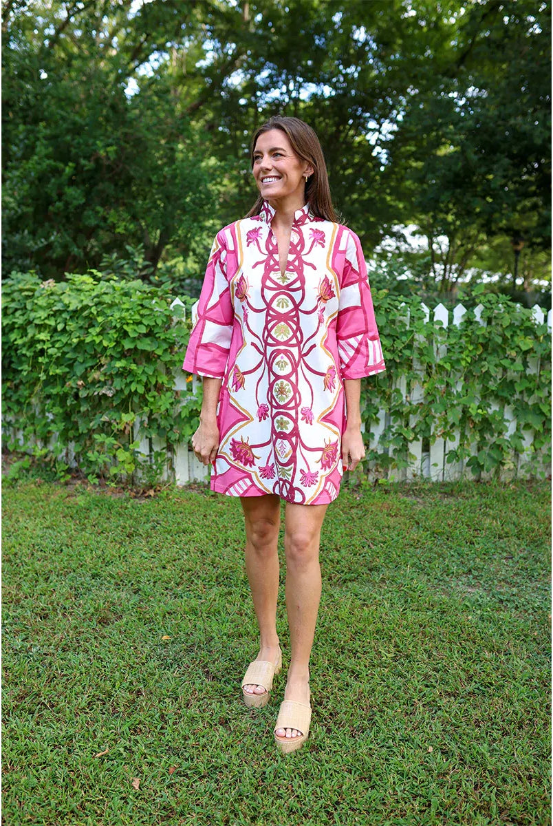 Raspberry Trail Bouvier Short - Marj & Lizzie