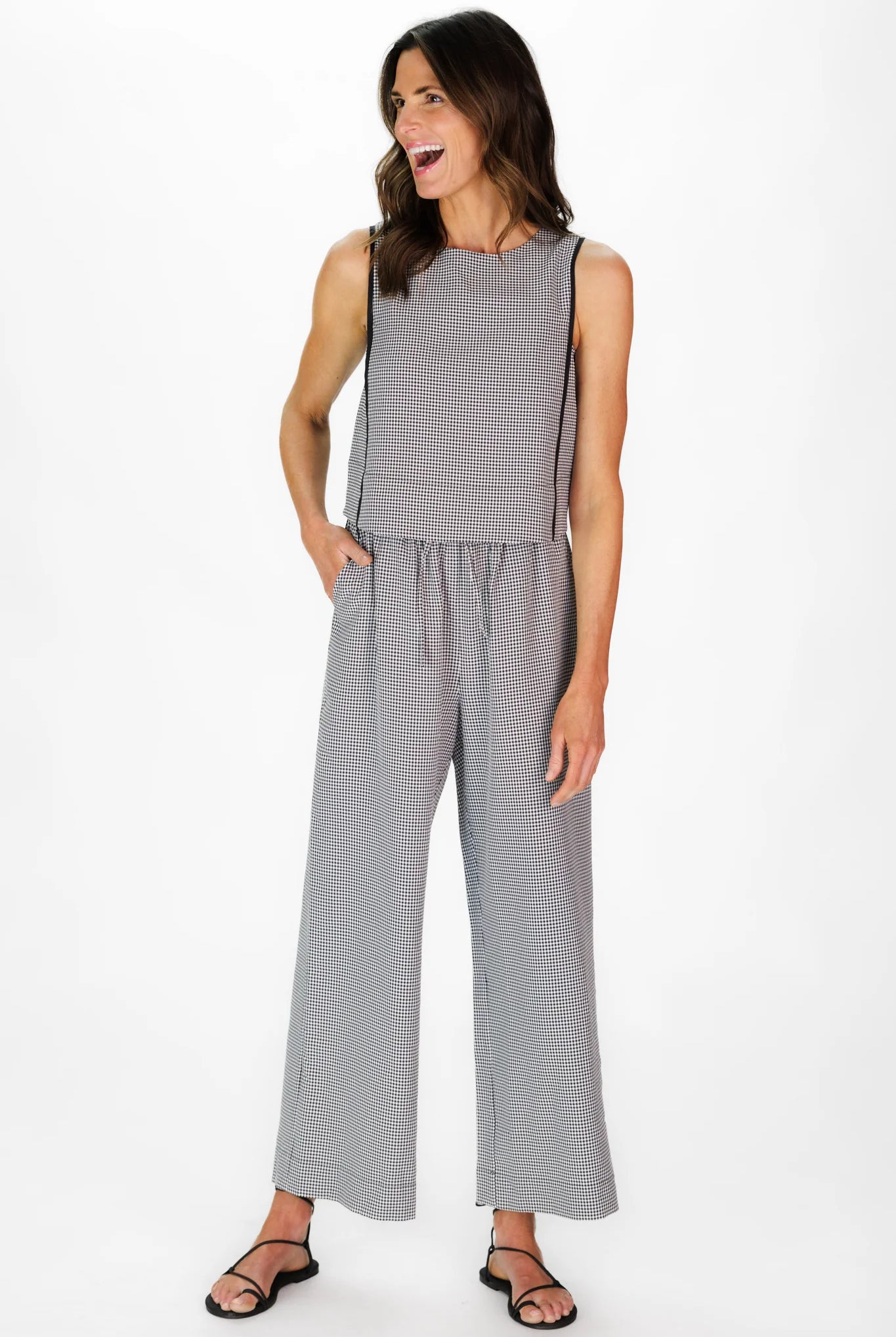 Duffield Lane Mauri Pant in black mini gingham seersucker, side view