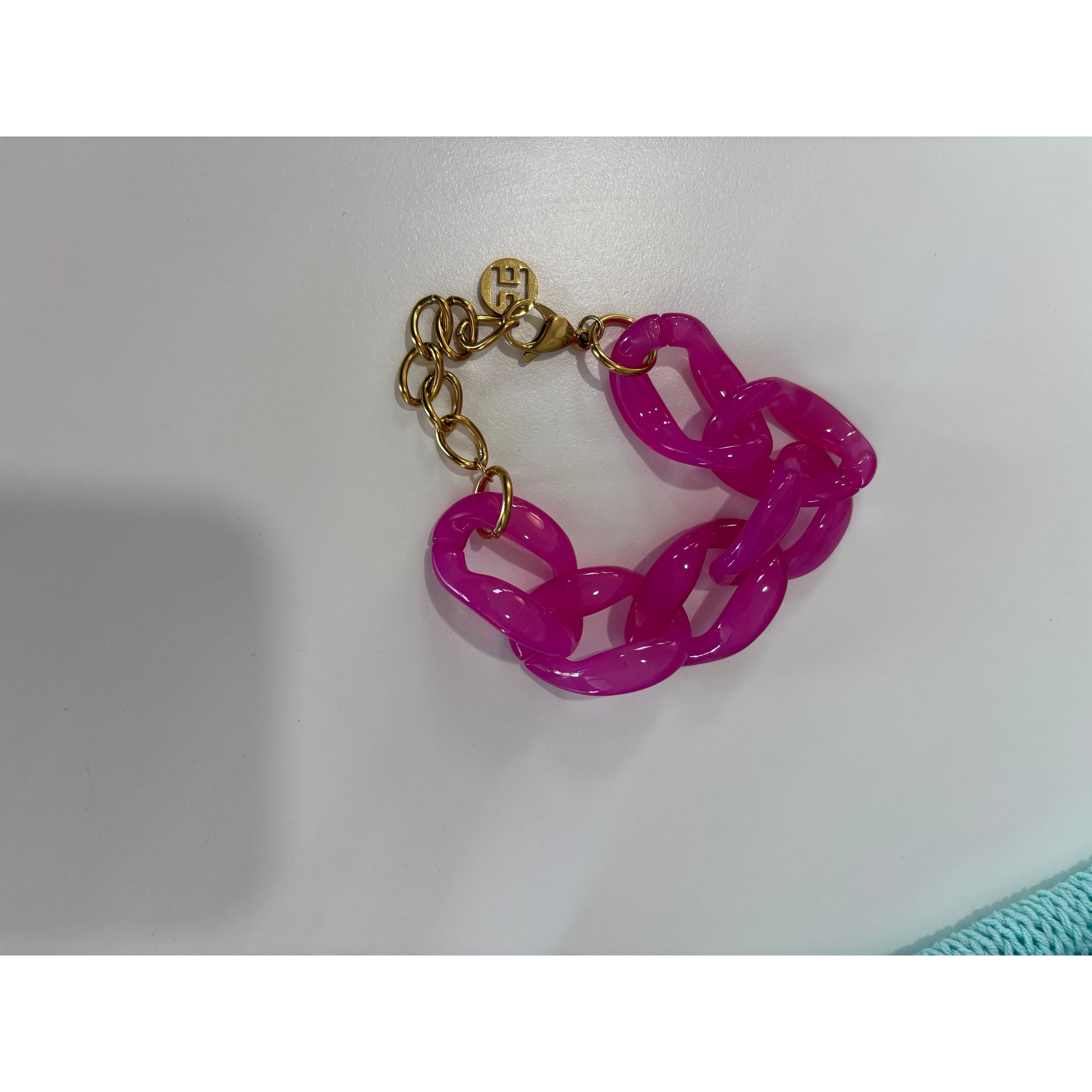 Light Weight Acrylic Chain Bracelet - Marj & Lizzie