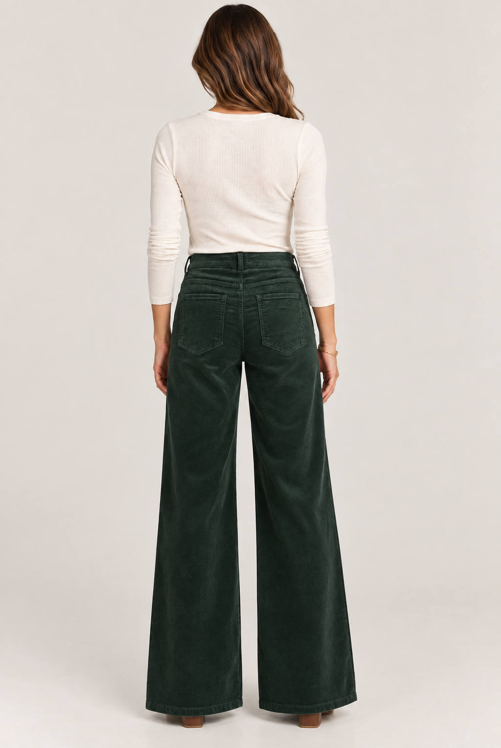 Meg High Rise Fab Ab Wide Leg pants by Kut from the Kloth in evergreen, front view