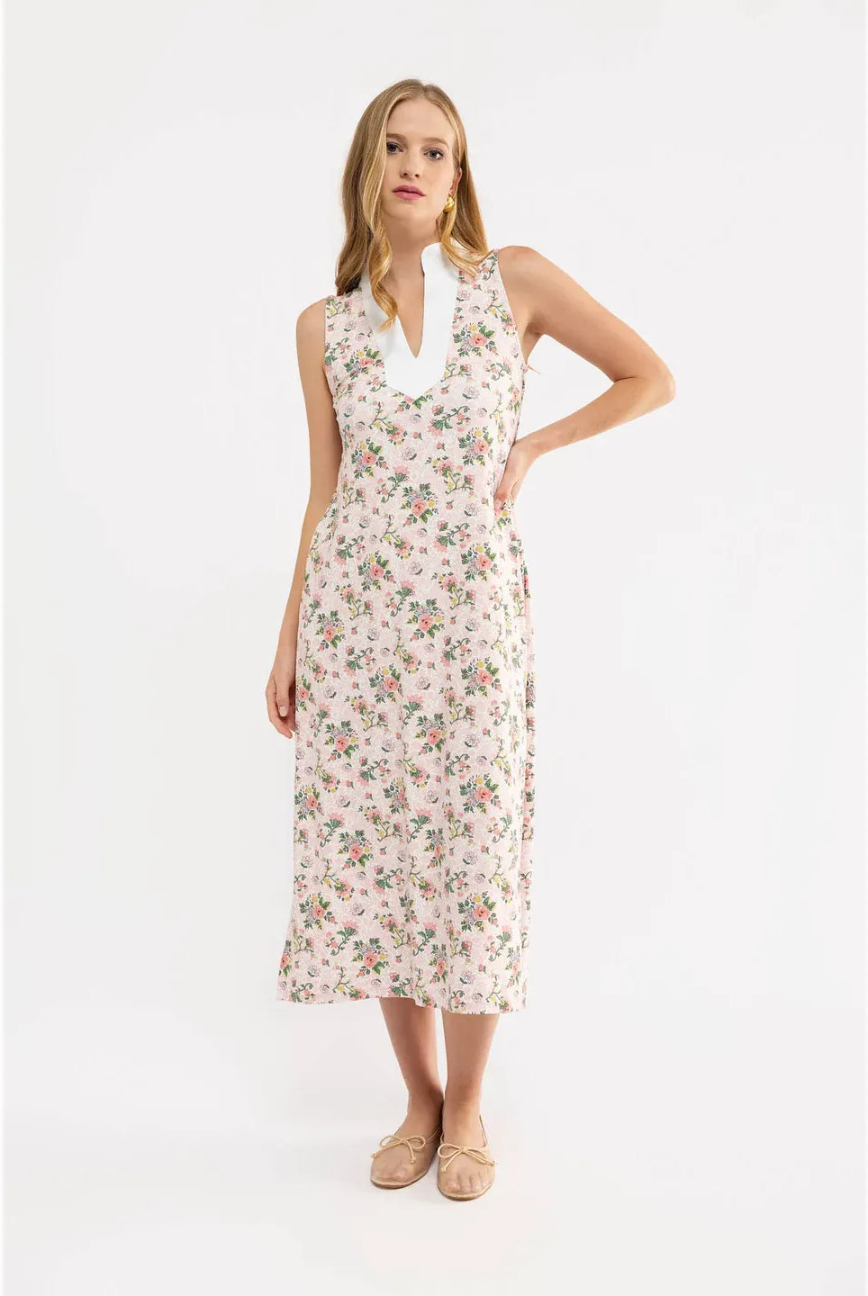Smith & Quinn Paige Dress in Sweet Pea style, featuring a flowy fabric and floral pattern, perfect for casual or semi-formal wear.