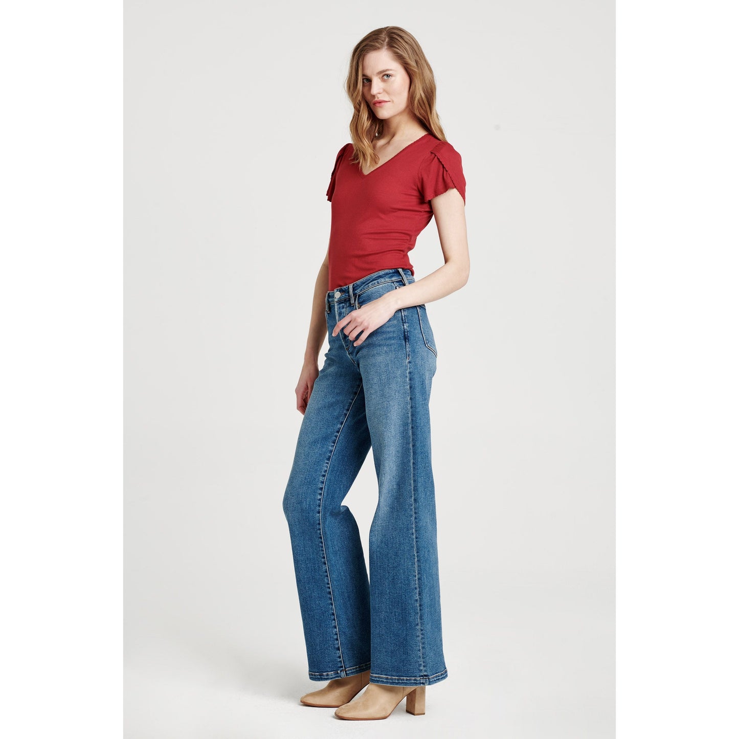 Maddie Top in Vino
