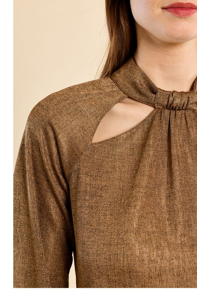 Jean Top by Molly Bracken in Copper, zoom view, metallic knit, ruched mock neck with front keyhole cutout, long balloon sleeves with elasticated cuffs, fitted silhouette Style# PW122EN