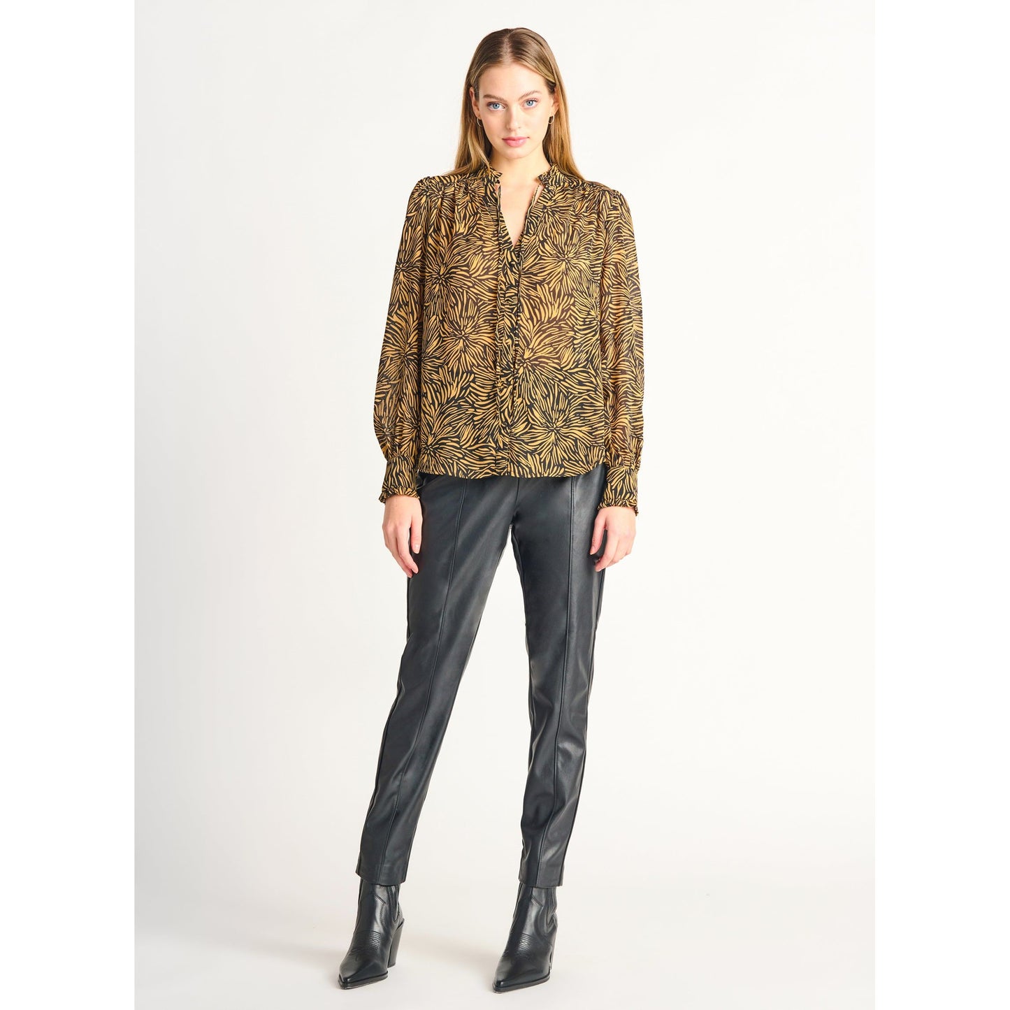 Lisa Slim Faux Leather Pant