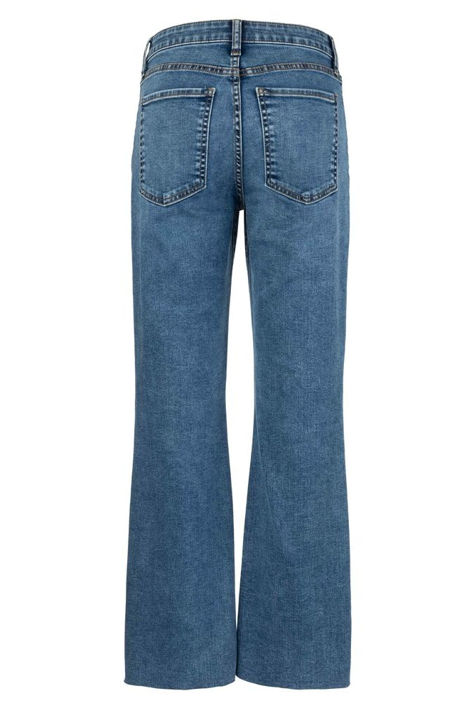 Kut from the Kloth Kelsey V Pocket bottoms featuring stylish design and comfortable fit, shown in a neutral fabric.
