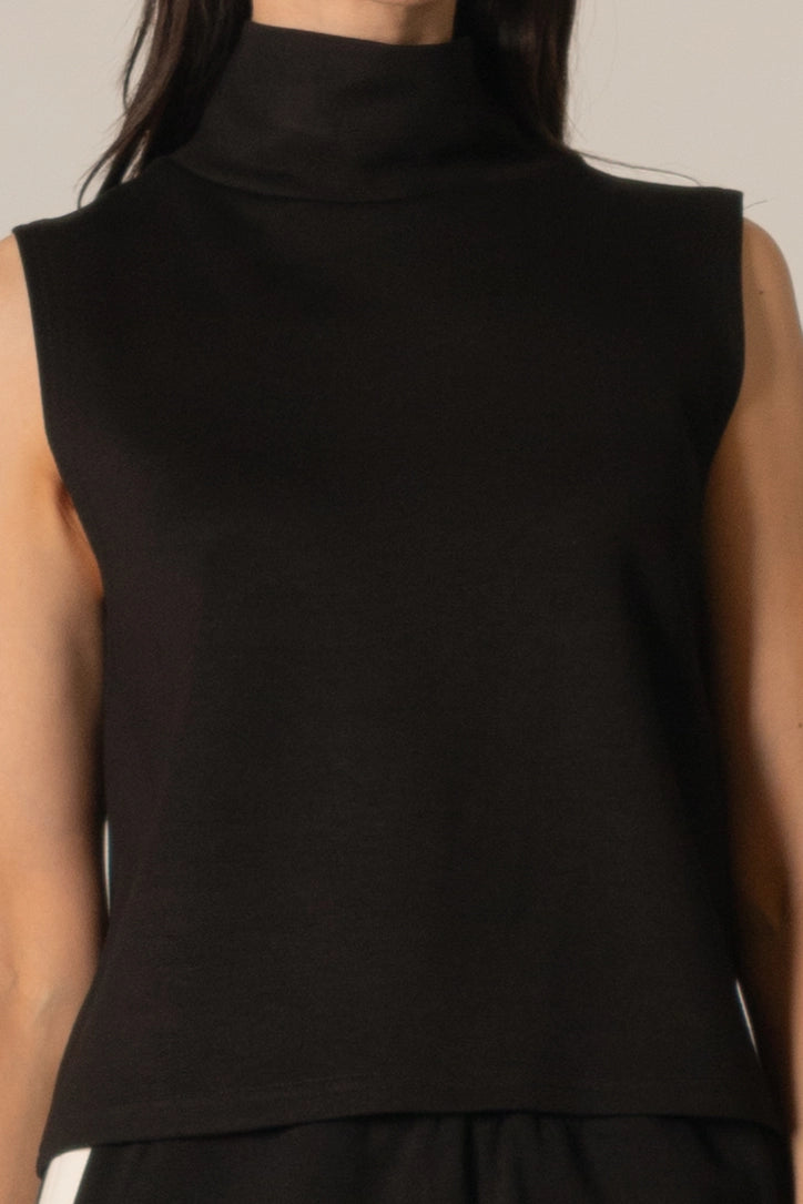 Paige Top Black - Marj & Lizzie