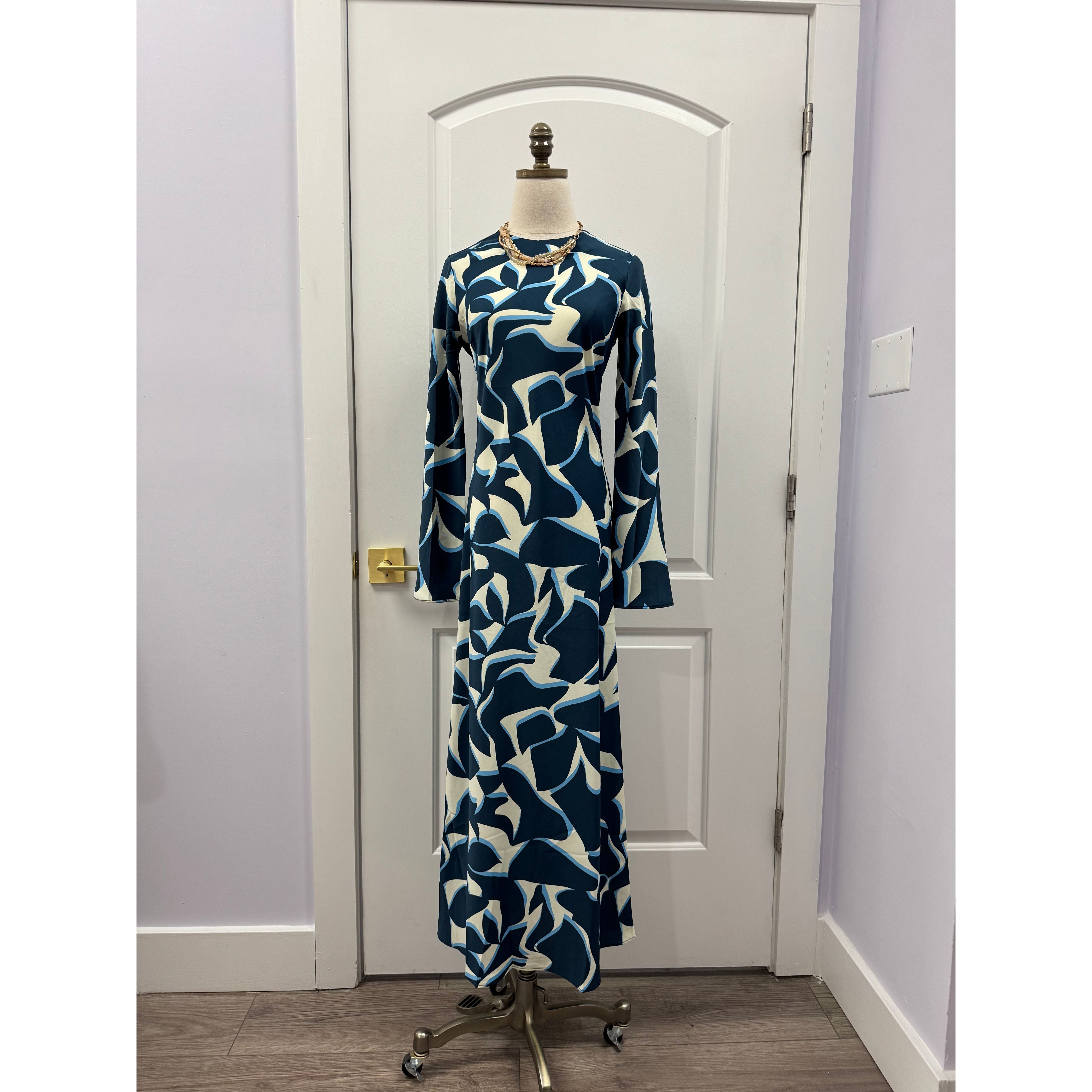lucyparismaxilenghtlongsleevesbluegeometricdesign