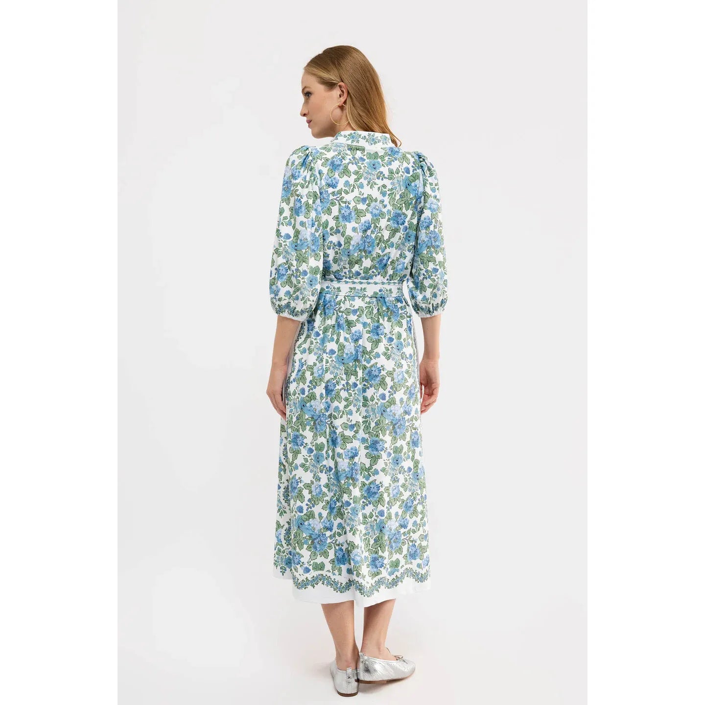 Smith & Quinn Brooks Dress in Cotswolds Scallop pattern, featuring a stylish, lightweight fabric and elegant design.