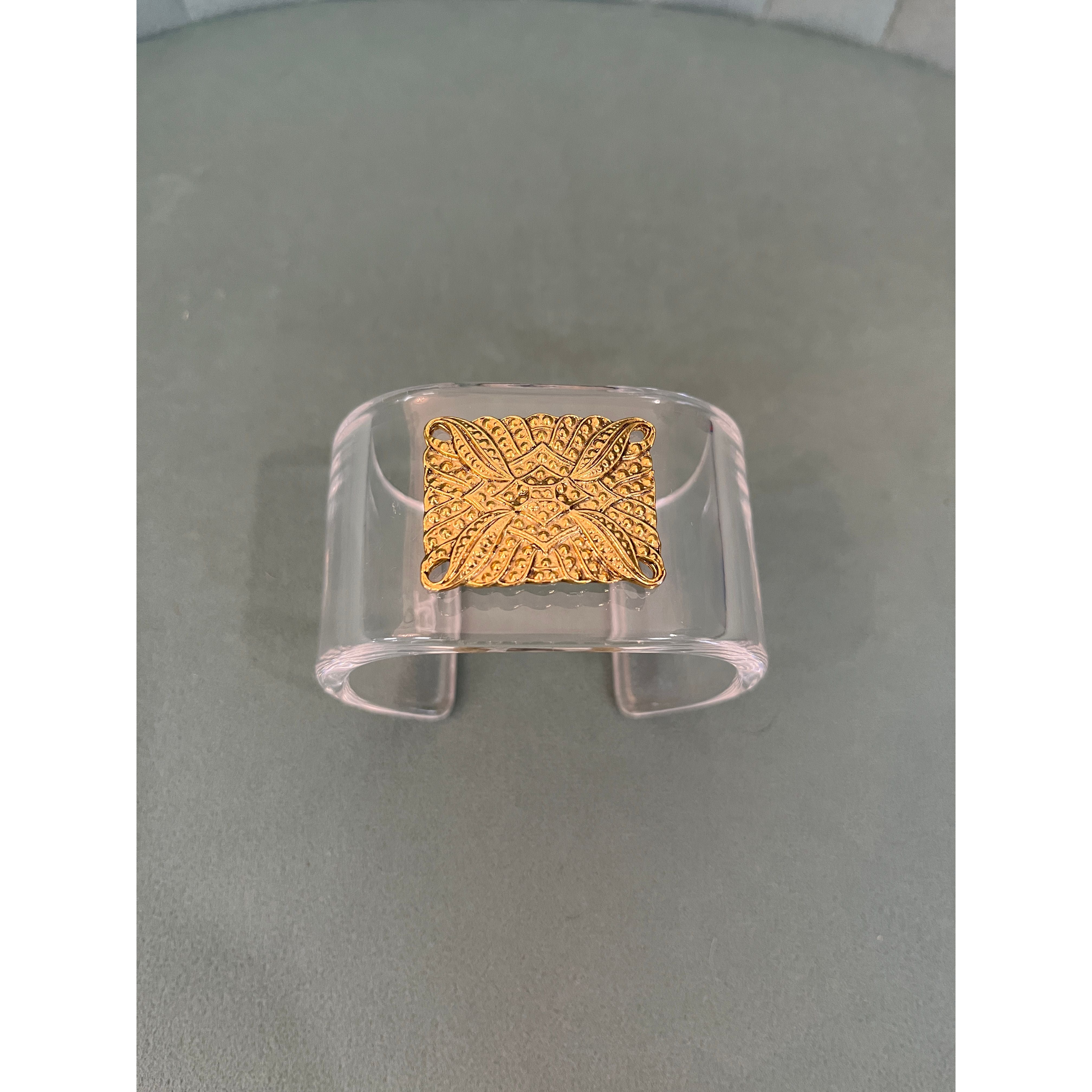 Wide Cuff - Marj & Lizzie