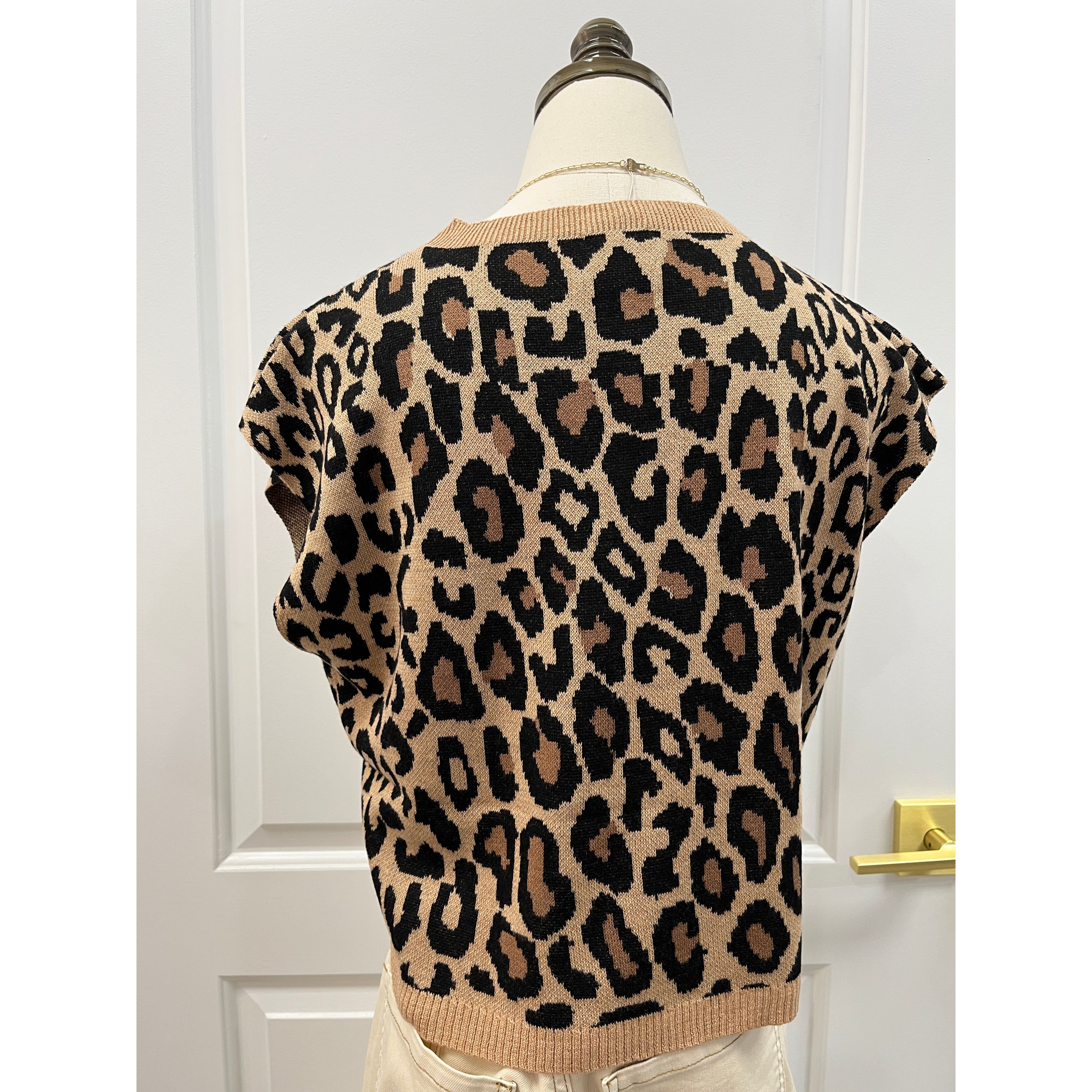 Tetra Sweater in Leopard - Marj & Lizzie