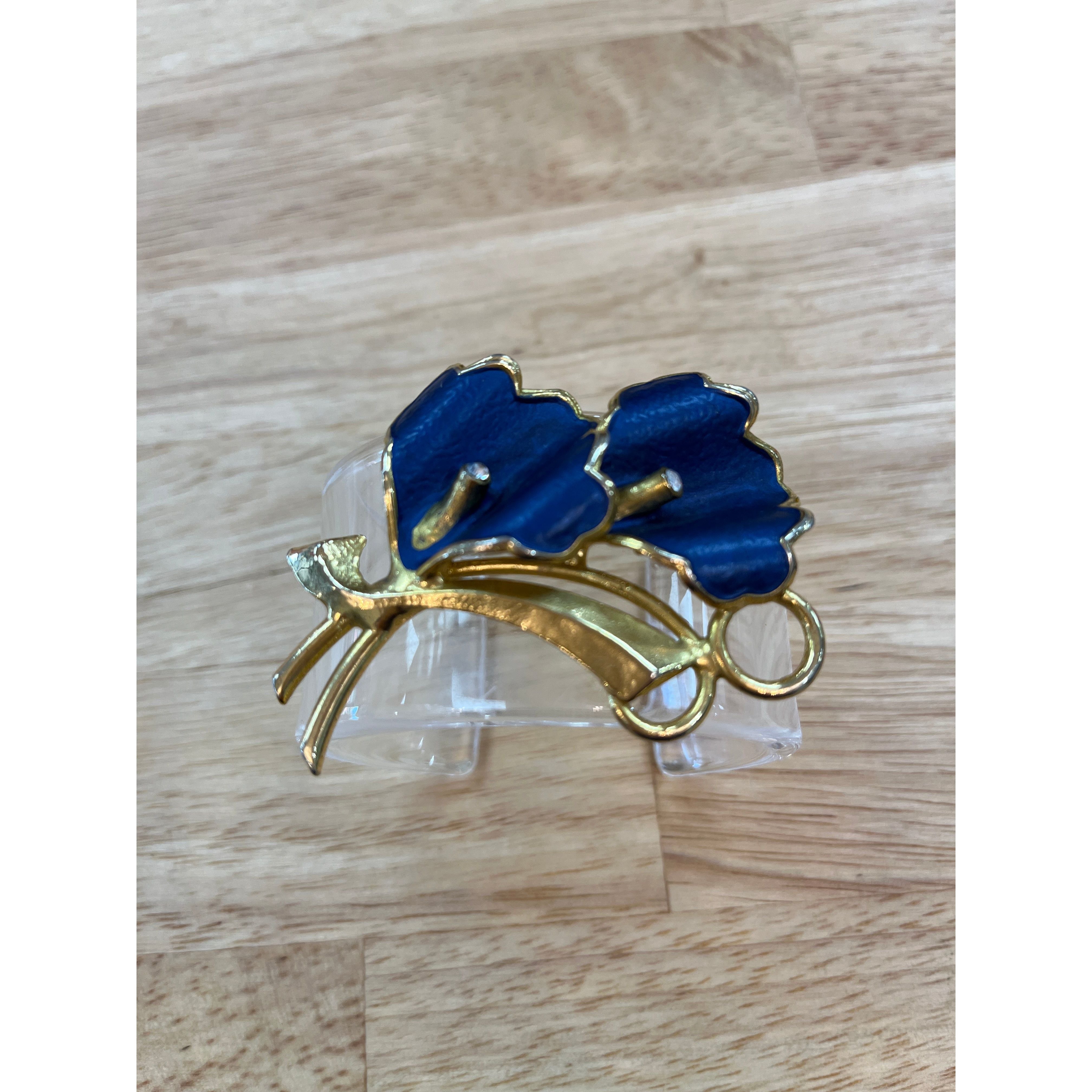 Wide Cuff - Marj & Lizzie