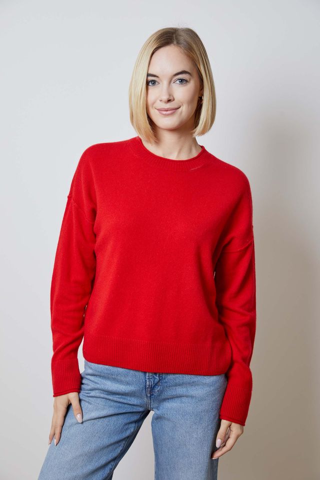 CZSE0112001, red sweater design history