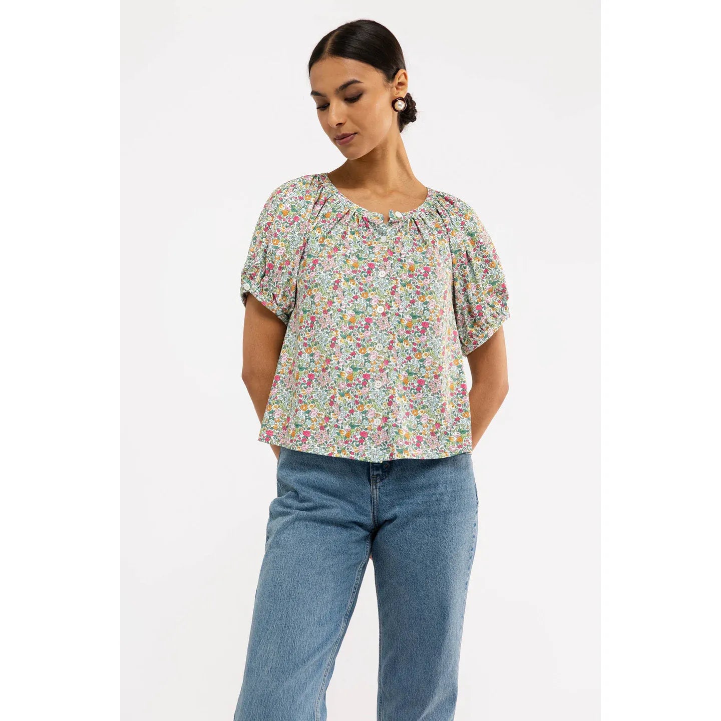 Smith & Quinn Imogen Top in sorbet color, stylish blouse with a relaxed fit, shown on a model.