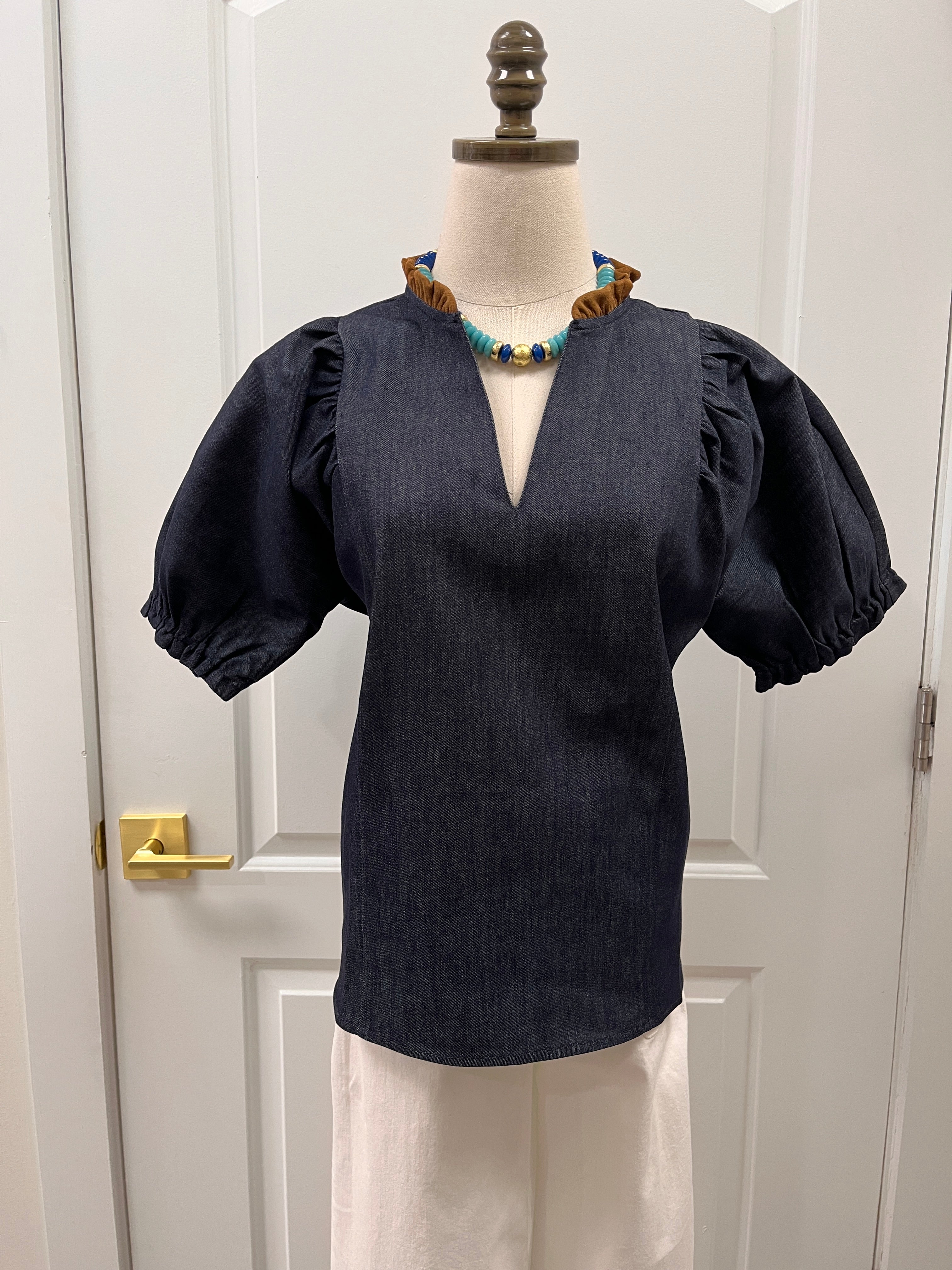 THMLhadleyJH2528Puffsleevedenimtop