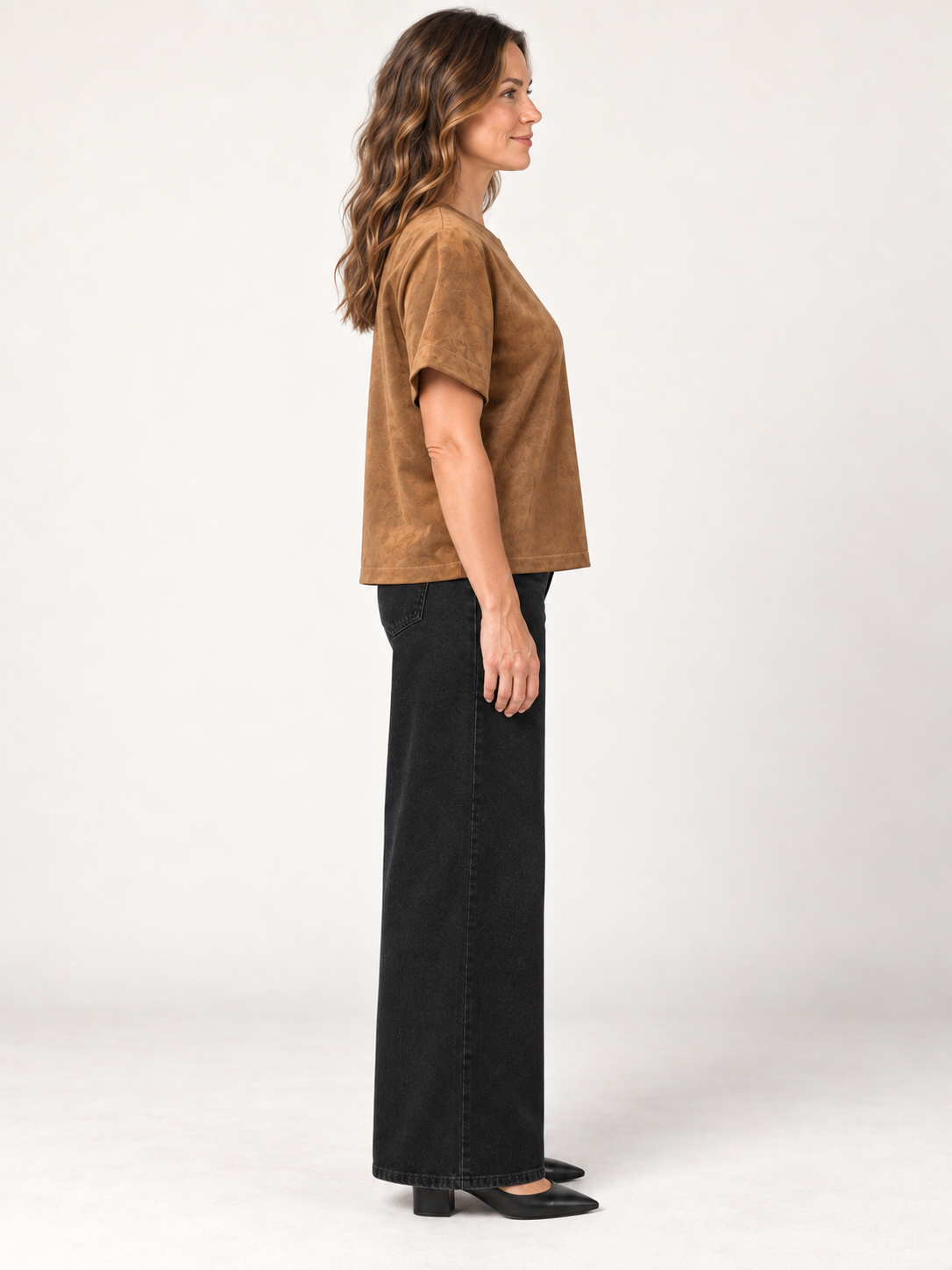 Juliette Top by Velvet Heart in light tan — faux suede relaxed-fit short sleeve top with contrast stitching, side view. Style # ZAA-25368